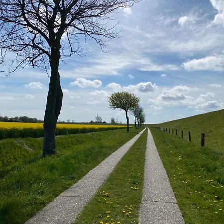Maison d'hôtes Grosses Doppelzimmer Mit Eigenem Bad Und Kuehlschrank, Frisch Saniert 3*